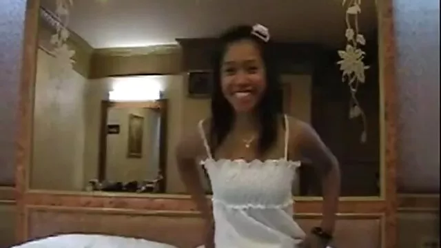 Di Pantat 1. part Ashley download film sex gratis Lane 720p
