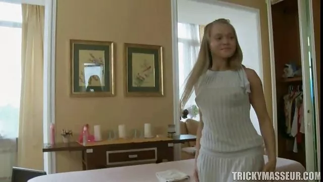 Phoenix Marie pengalaman menghancurkan, orgasme, berteriak! xxx bokep free
